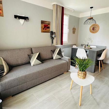 Appartement En Residence Pierre Et Vacance Au Golf Biscarrosse Ngoại thất bức ảnh